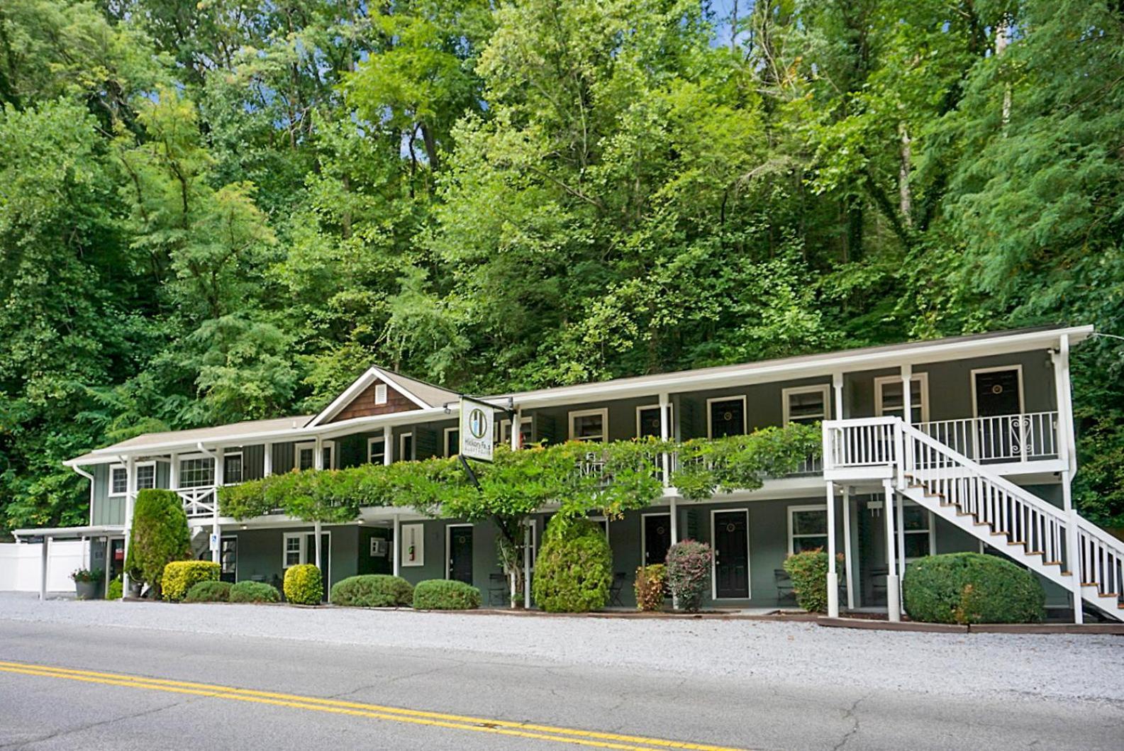 Hickory Falls Inn Chimney Rock Exteriér fotografie